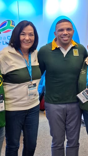 Customer photo review of Springboks Classic Hoop Quarter Zip-Cloud Dancer