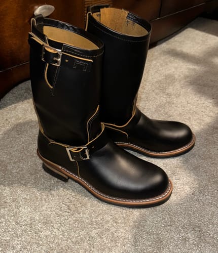 Customer photo review of Engineer Boots 2966 Black Klondike Men's Boots - Red Wing Shoes