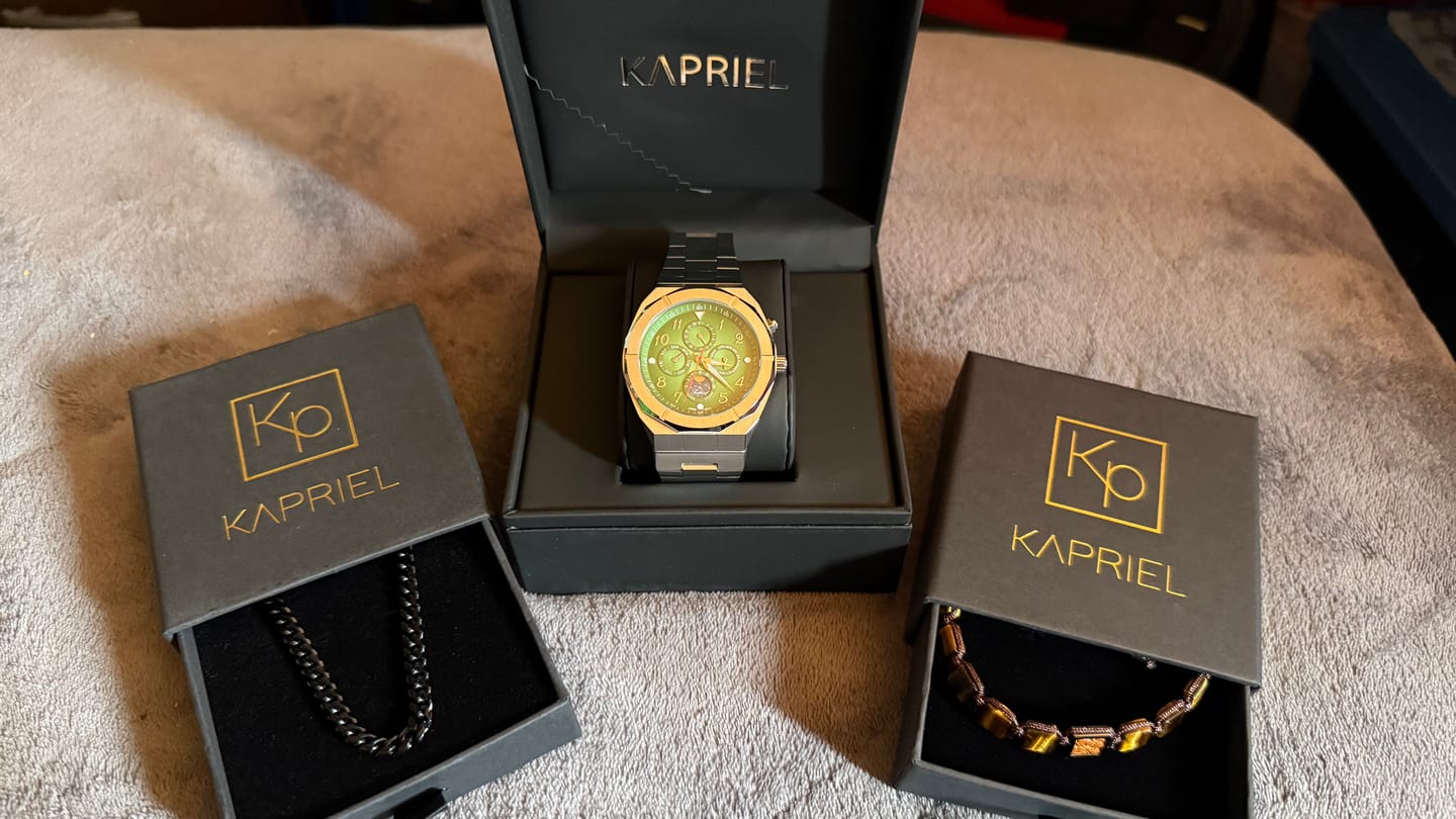 Customer photo review of Pulsera Strength Eye of Tiger Private Collection