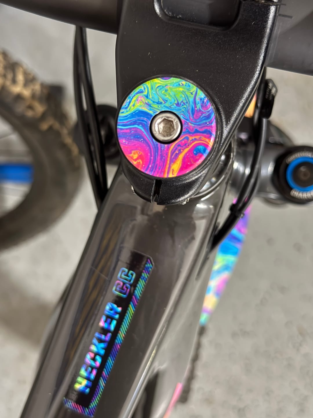 Customer photo review of Oil Slick Topcap