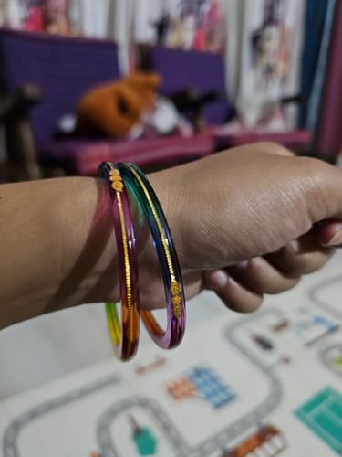 Customer photo review of A Colorful Set for Every Occasion!" - 916 22k Hallmark (Multicolour)