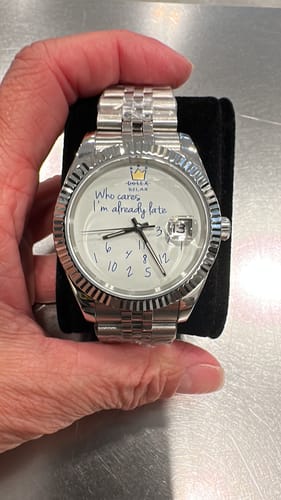 Customer photo review of EONDATE MAXI CLASSIC WATCH