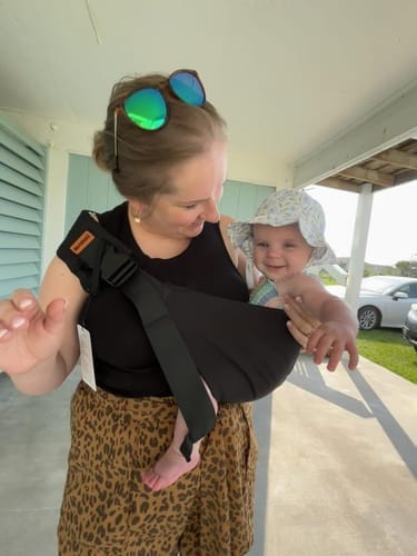 Customer photo review of Bambora Sling Carrier