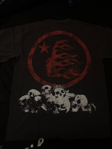 Customer photo review of Hellstar Studios Crowned Skull Rhinestone Vintage Black