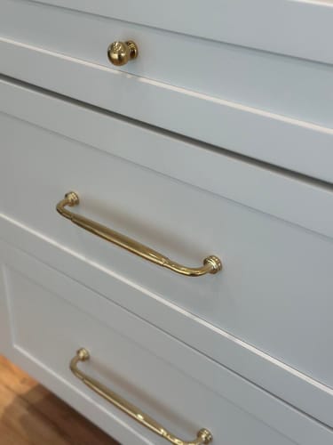 Customer photo review of Classic Cabinet Pulls with Backplate - Unlacquered Brass Polished