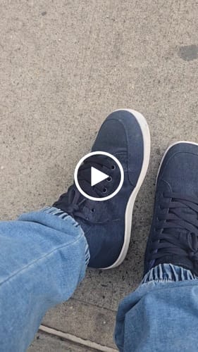 Customer video review of Maple - Barefoot Shoes