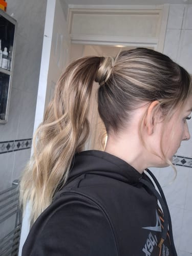 Customer photo review of 14 inches Wavy Ponytail
