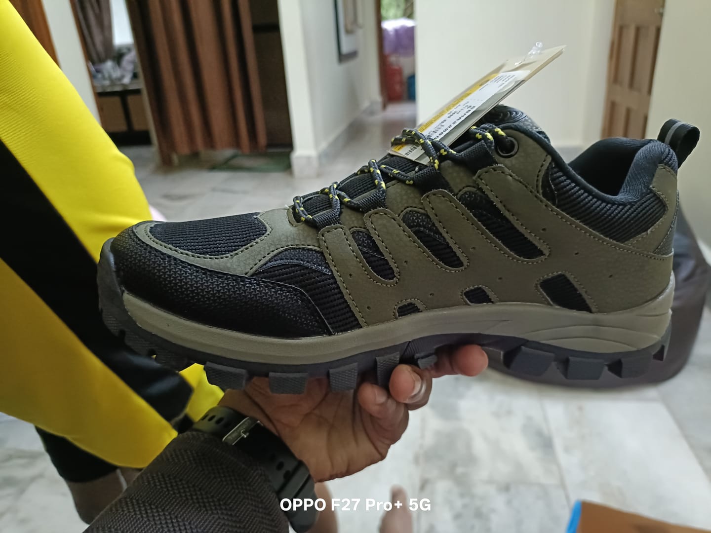 Customer photo review of Bacca Bucci EverTrek Outdoor Hiking Boots-All-Terrain Grip