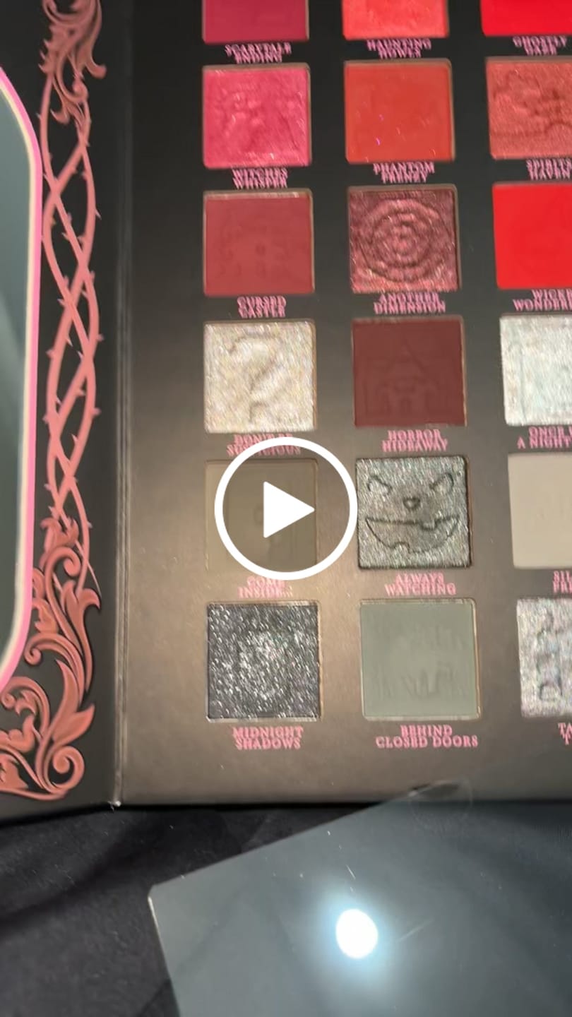Klantvideorecensie van P.Louise Scary Tale Ending Halloween Palette