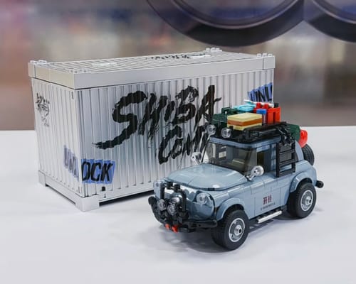 Customer photo review of ShibaComing™ Explorer Car