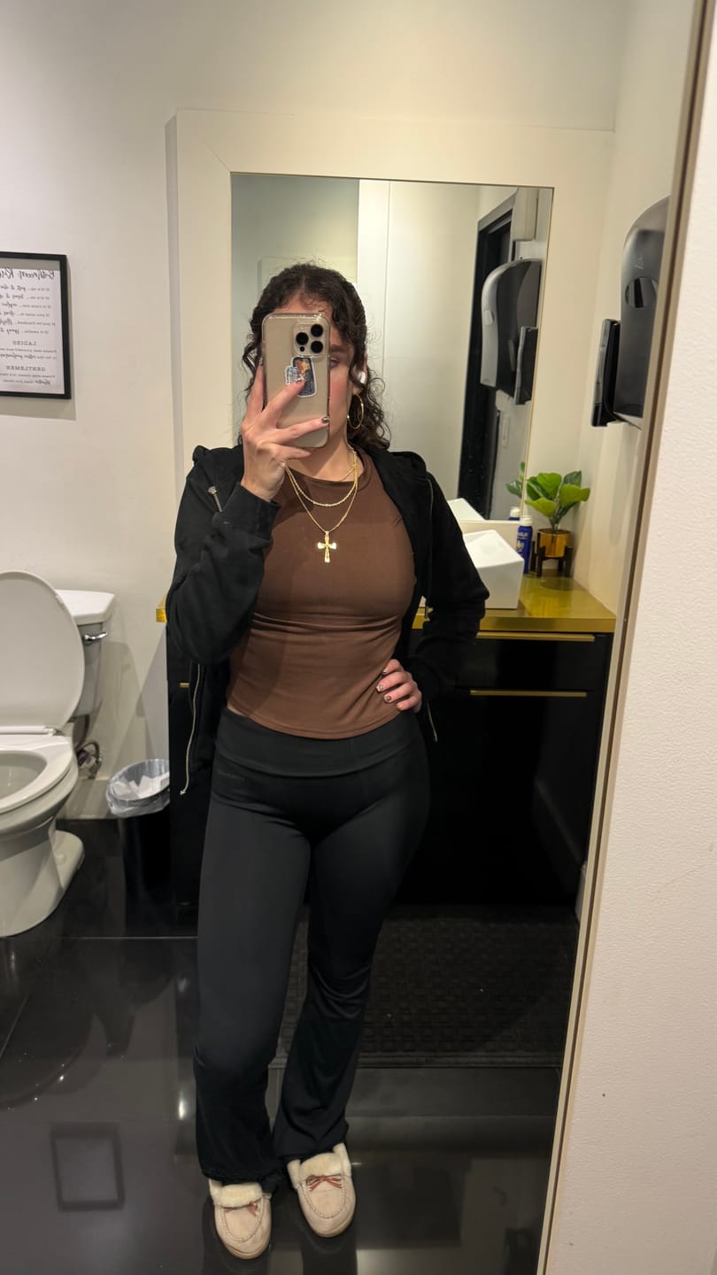 Customer photo review of W282 Flashback Foldover Flares