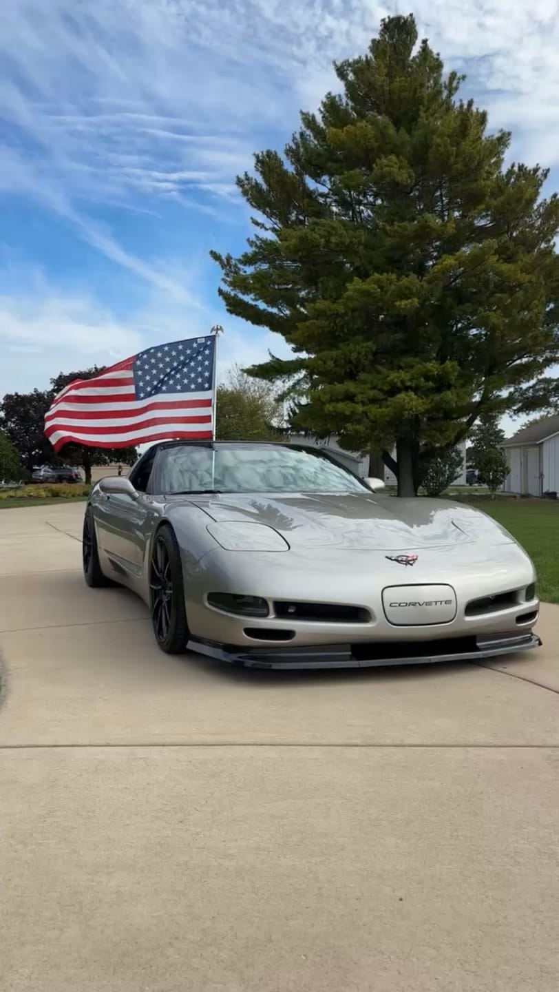 Customer photo review of Chevrolet Corvette C5 Performance Front Splitter Lip