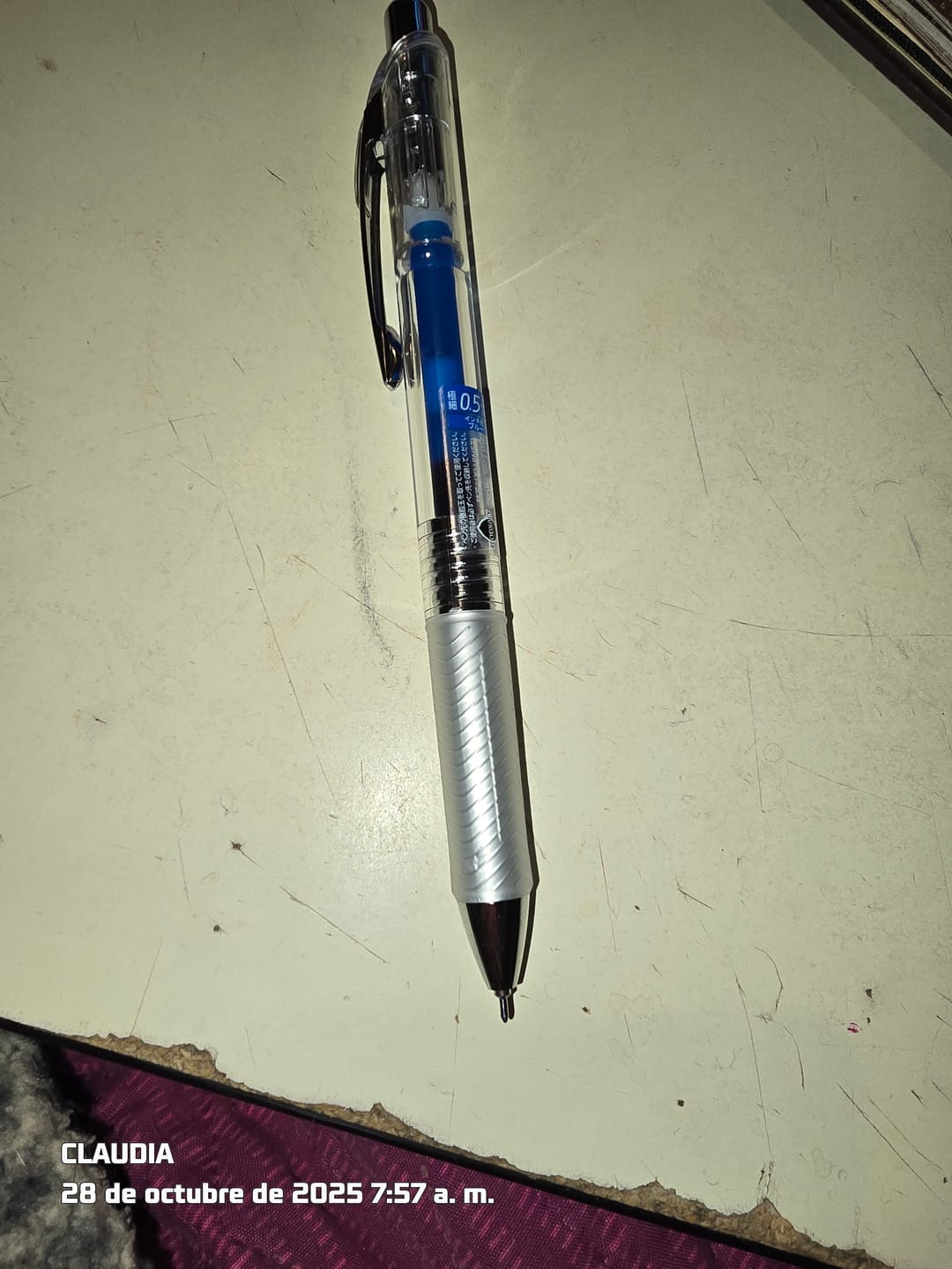 Customer photo review of Pentel - Lápiz Gel Energel Infree 0,5 mm