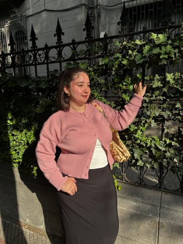 Customer photo review of SWEATER BLAIR ROSADO