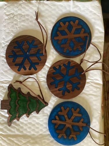 Customer photo review of October - Epoxy Christmas Ornament Kit