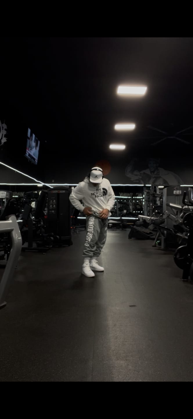 Customer photo review of 204 - Immortal Killer Joggers