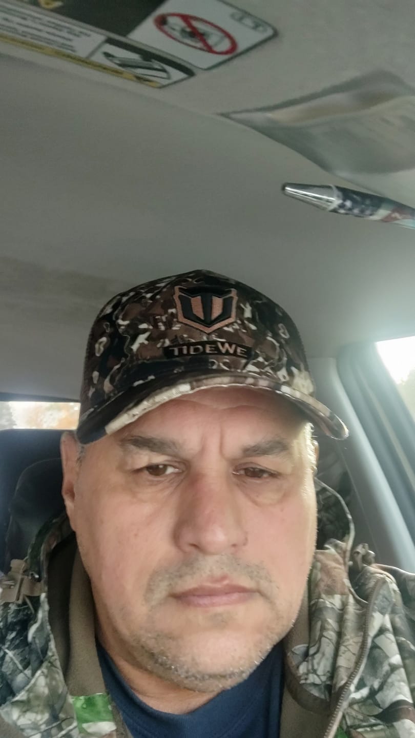 Customer photo review of Veil Whitetail Mesh-Back Logo Hunting Cap
