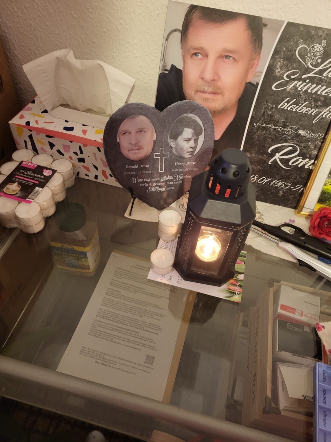 Customer photo review of Unsere Schutzengel - Personalisiertes Trauer Schieferherz für 2 Personen