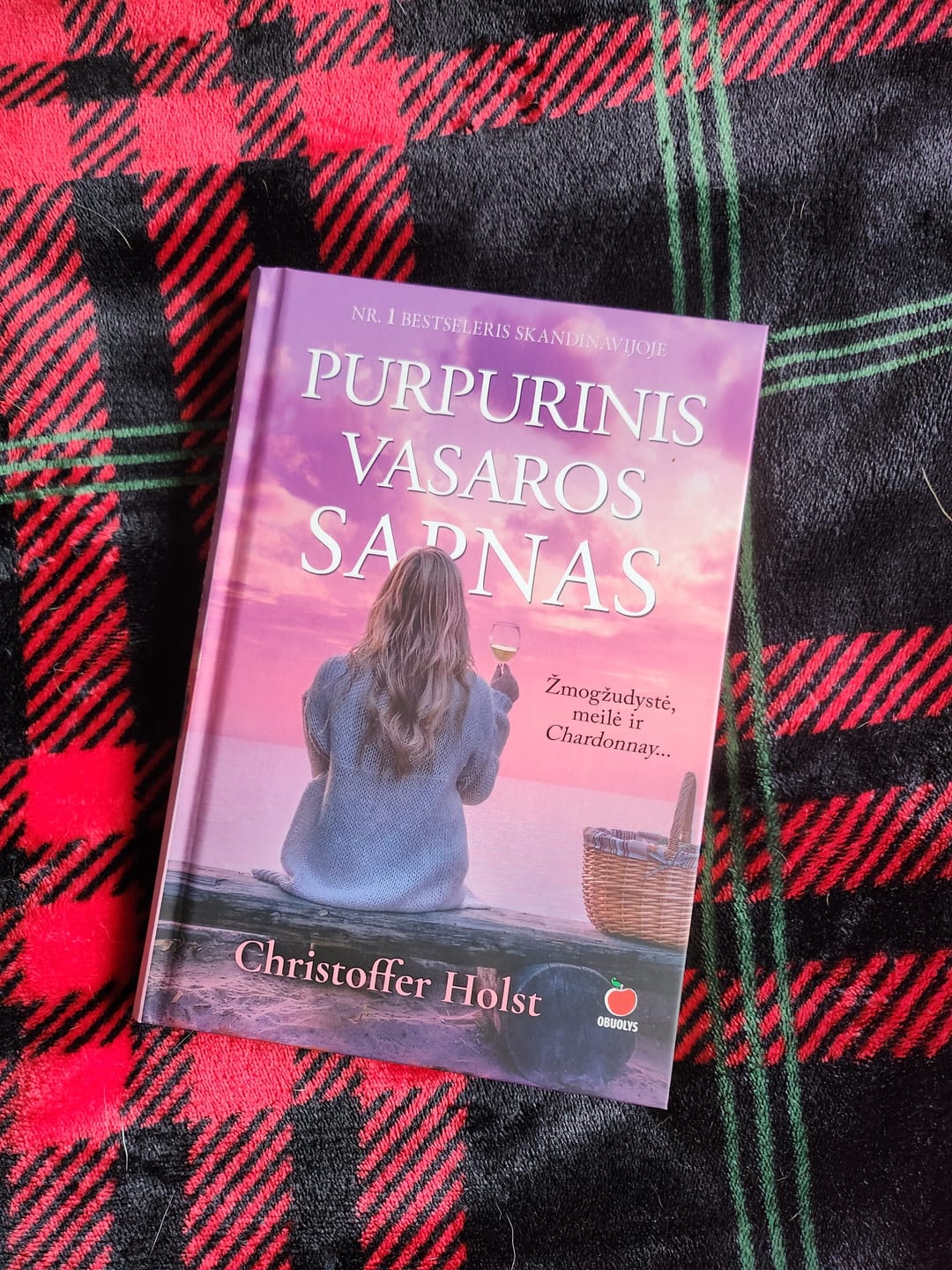 Customer photo review of Purpurinis vasaros sapnas: tobulas atostogų detektyvas, kuriame susipina žmogžudystė, meilė ir Chardonnay...