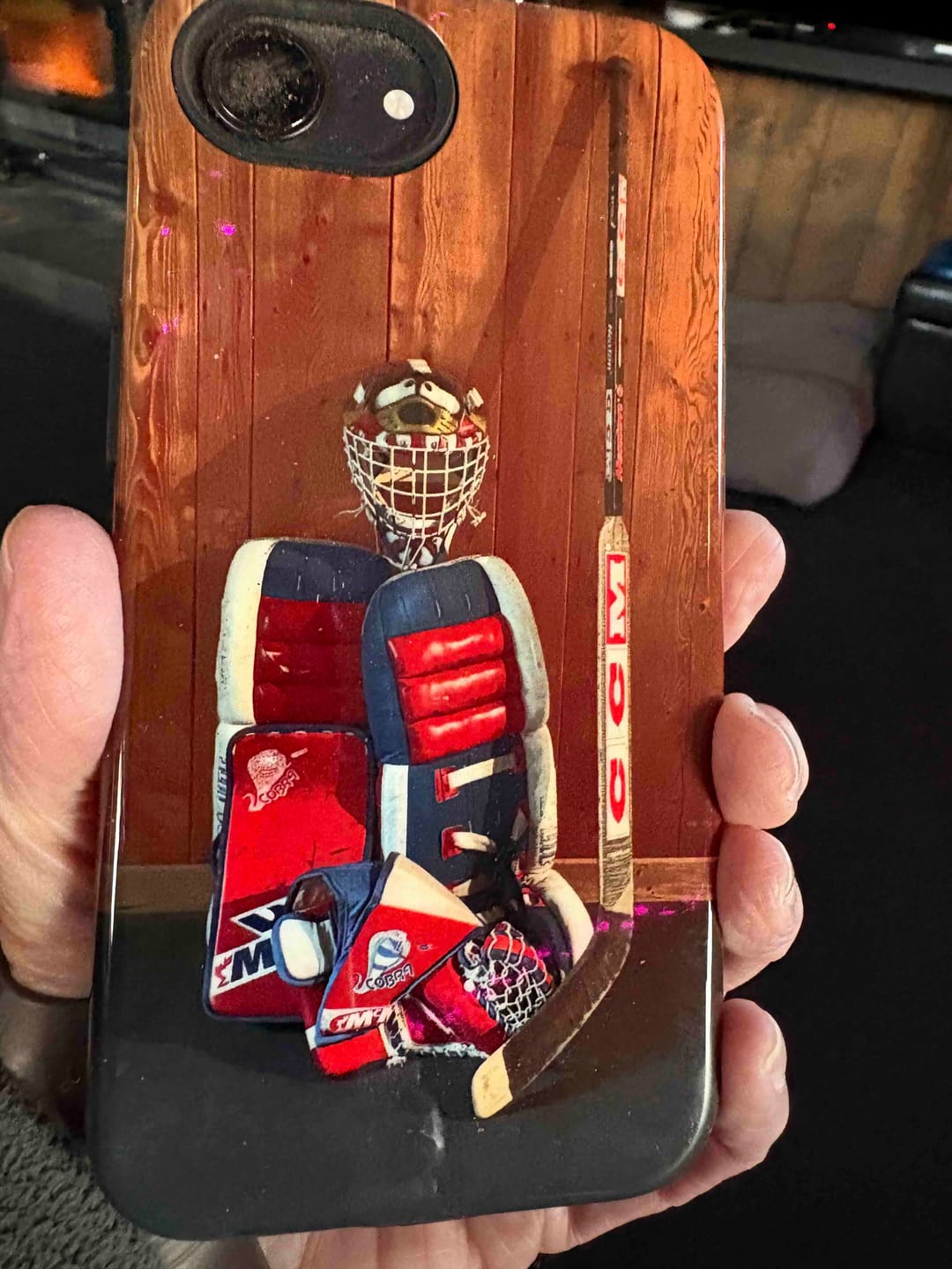 Customer photo review of Custom - iPhone 16 E