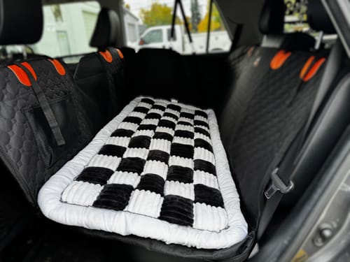 Customer photo review of RuffRover 2.0™ - Hard Bottom Dog Car Seat Protector + (FREE Dog Bed)
