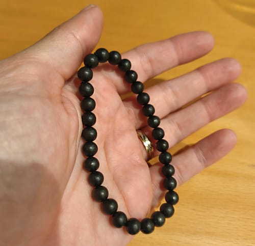 Customer photo review of Pulsera Shungit - 6mm || Protección - Desintoxicación