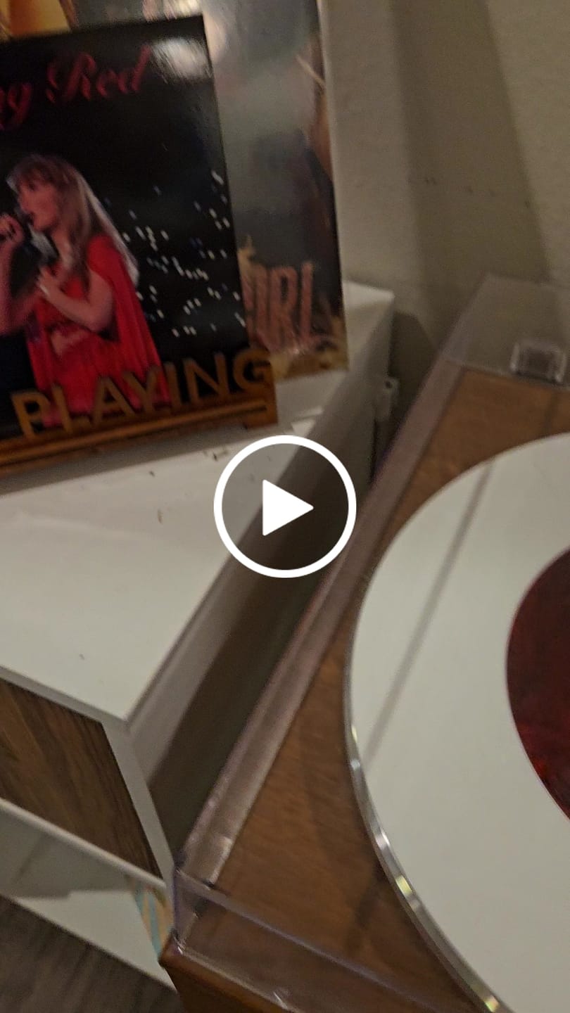 Customer video review of Burning Red