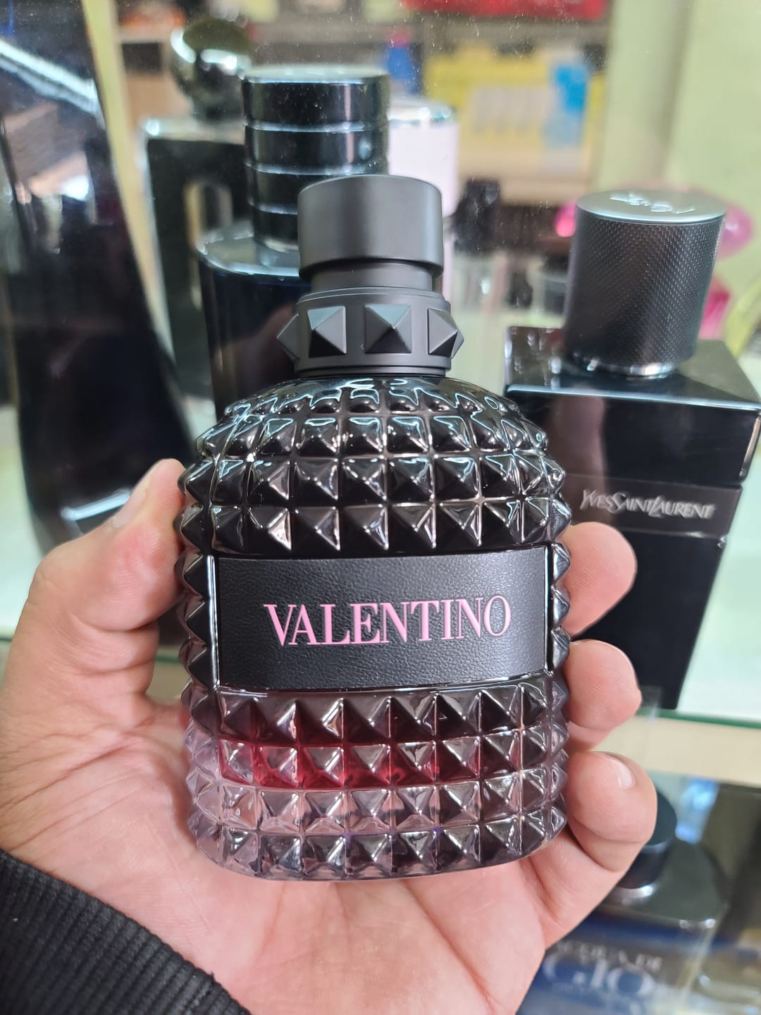 Customer photo review of Perfume Valentino Uomo Born in Roma Intense 100ml EDP