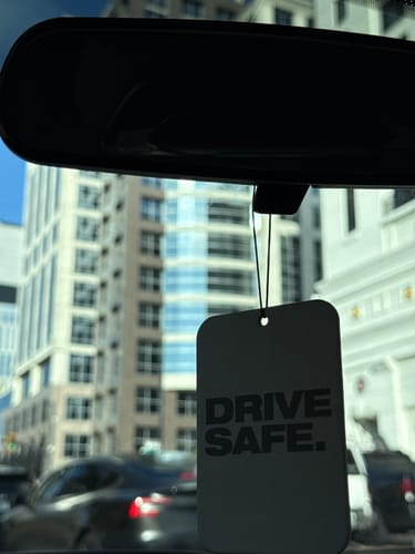 Lisandro Jr S. review of Drive Safe V2 Air Freshener - Black Ice image 1 out of 1