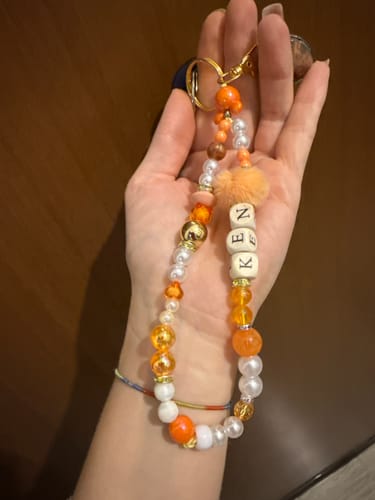 Customer photo review of Portachiavi Corto di perle fatto a mano 🧡 Arancione