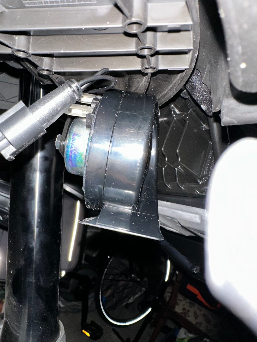 Customer photo review of Wiring Adapter - SoundBomb to BMW OEM Harness