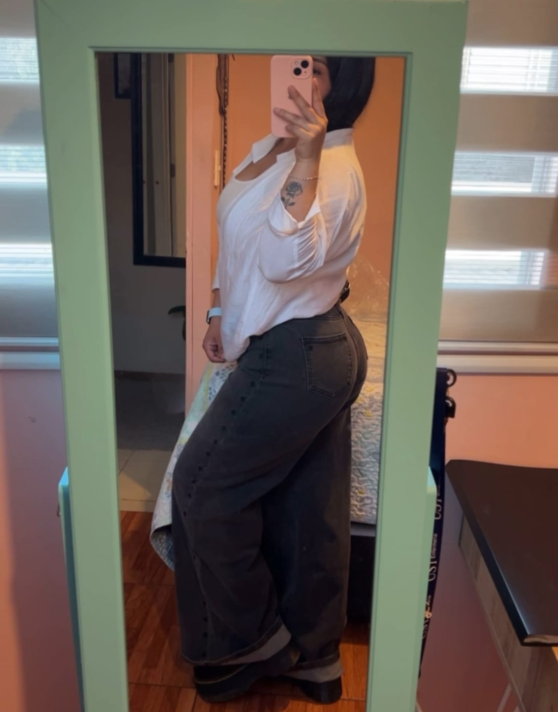 Customer photo review of Pantalón Estrellas Bordadas Gray