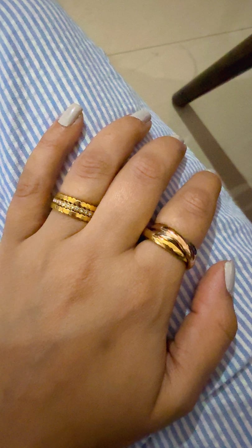 Customer photo review of Three Piece Honeycomb Ring