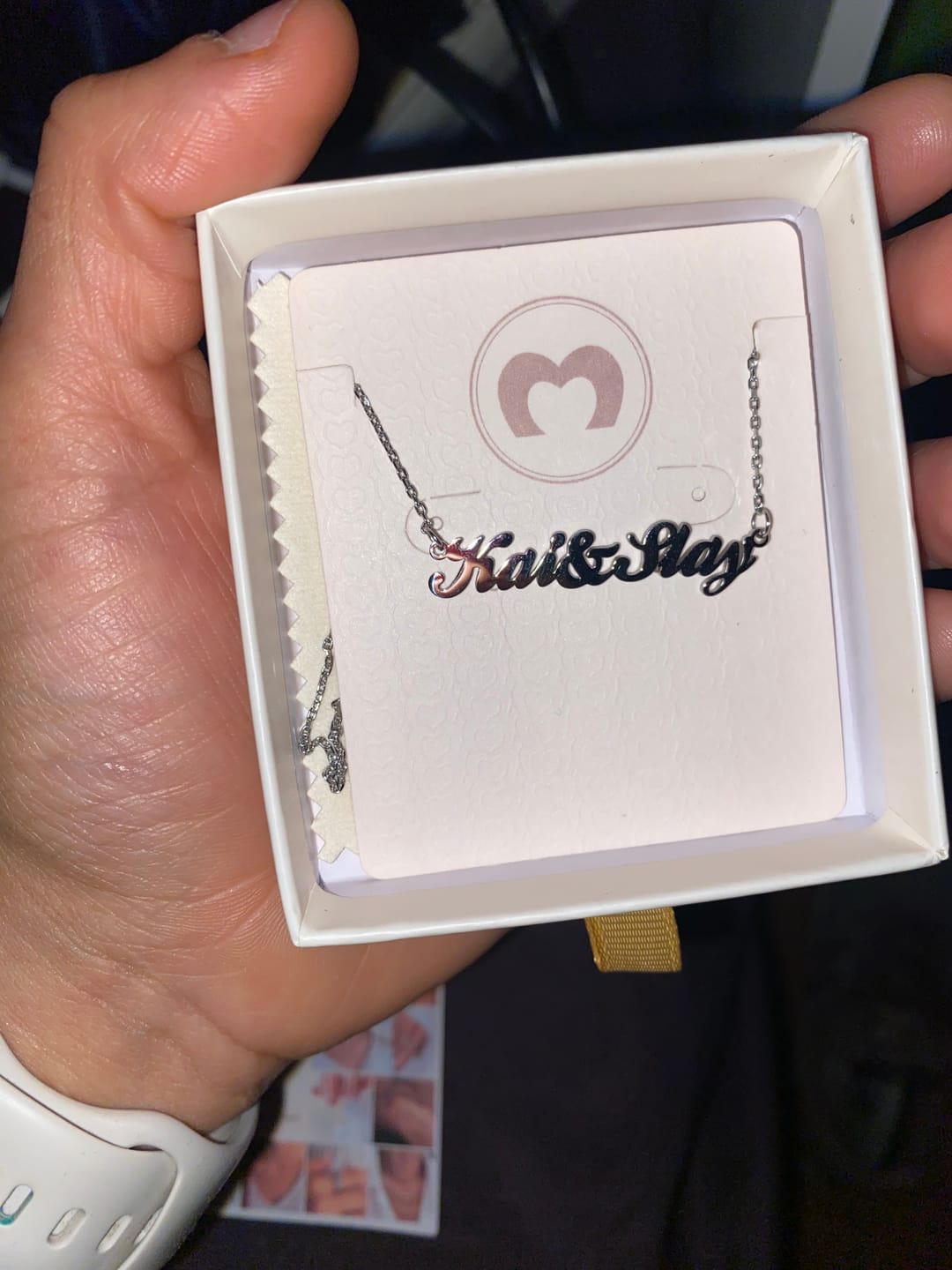 Customer photo review of Collar Nombre - Personalizado