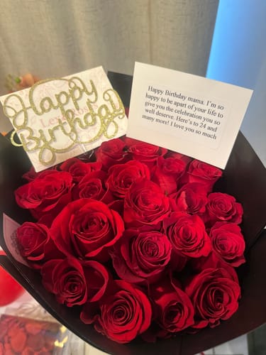 Customer photo review of Red Rose Bouquet