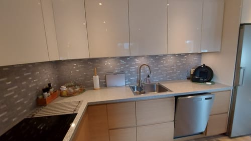 Customer photo review of Stein lys grå selvklebende veggfliser