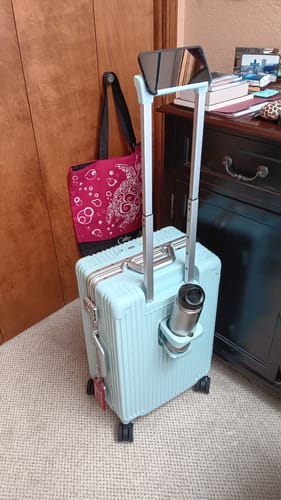 Lisa H. review of Carry-On: All-in-One image 1 out of 4