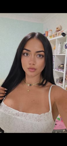Customer photo review of Bella heart