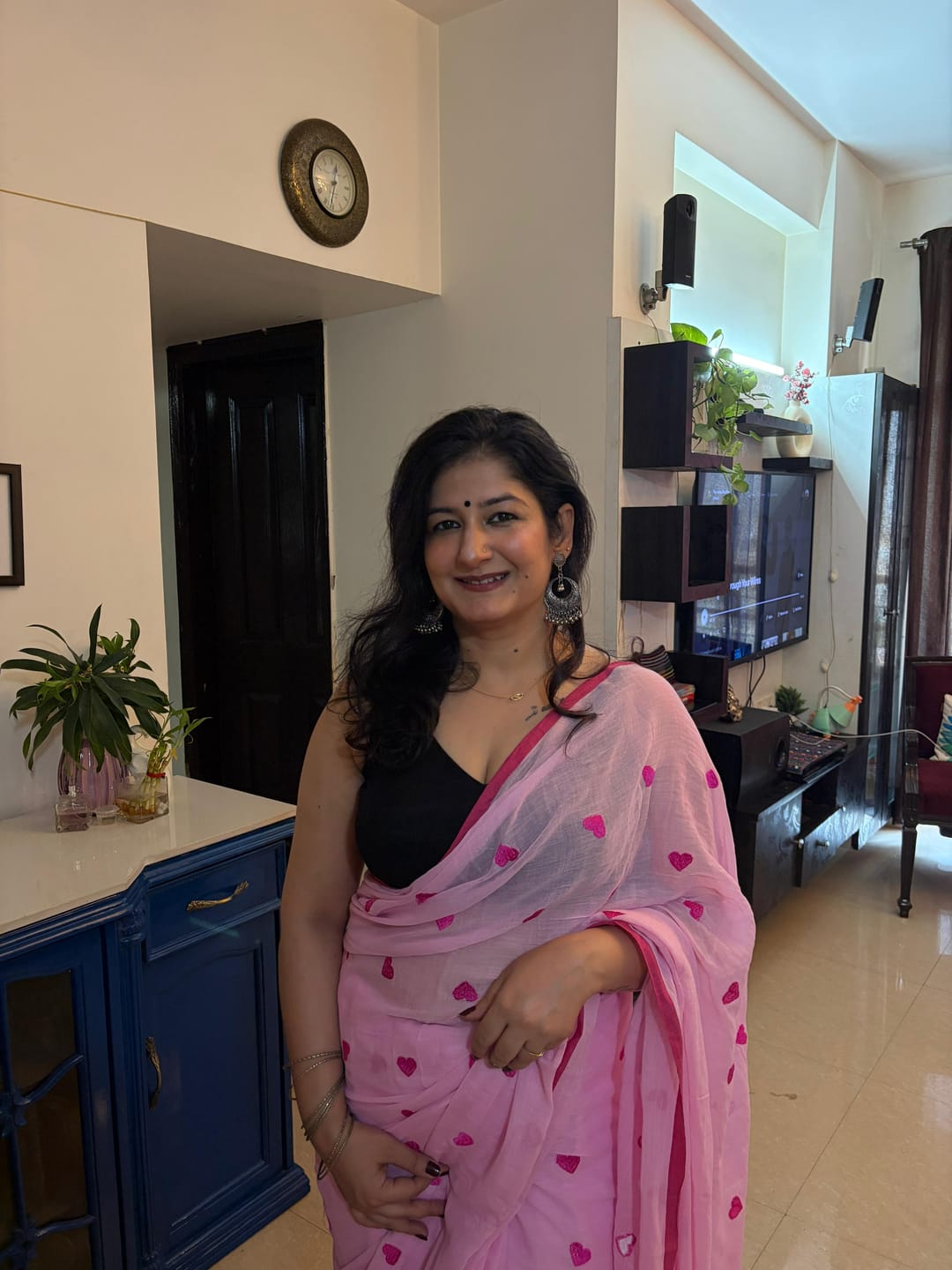 Customer photo review of Yellow And Pink Mulmul Cotton Saree