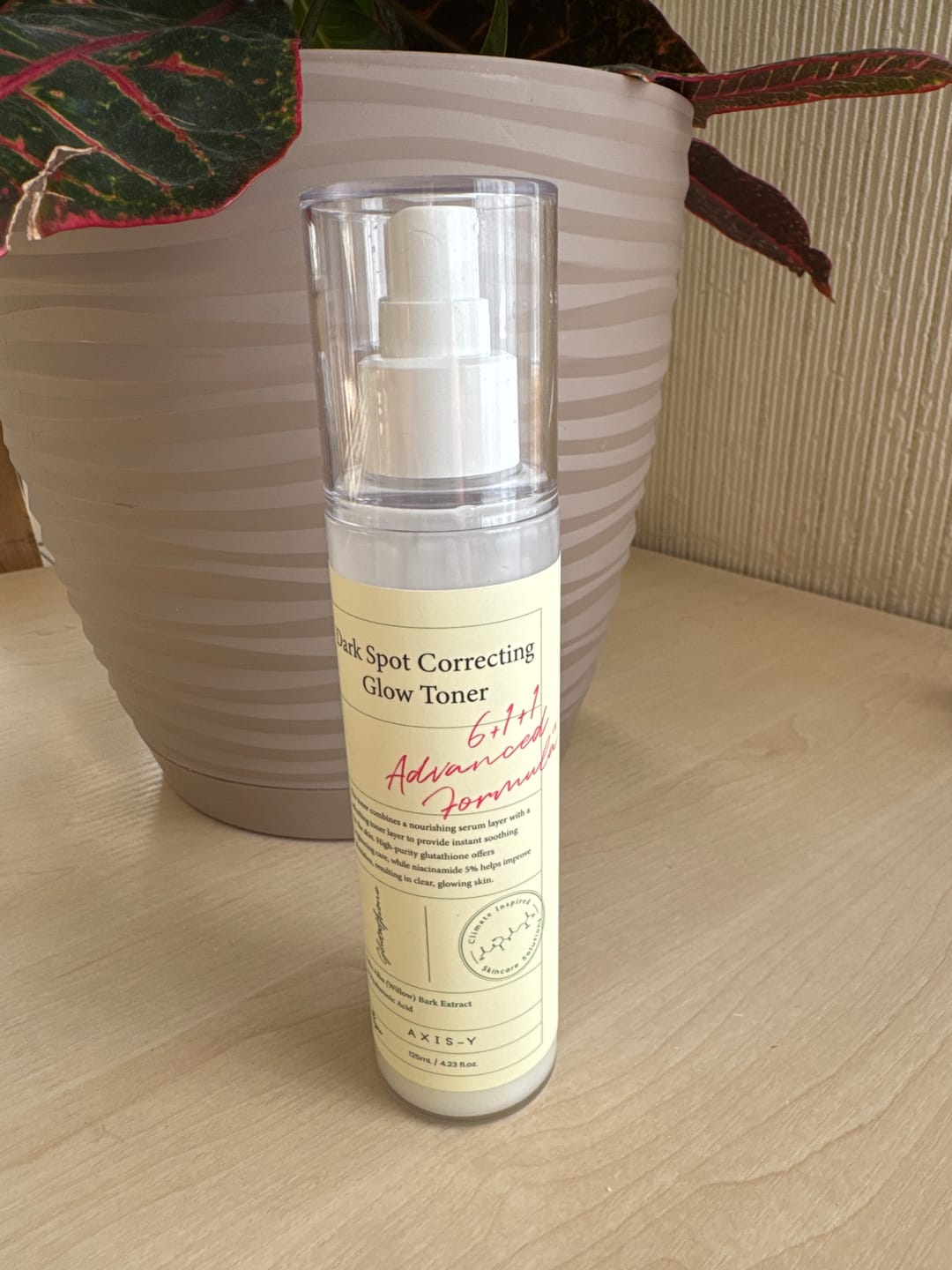 Customer photo review of Balinošs izsmidzināmais toniks Axis-Y Dark Spot Correcting Glow Toner