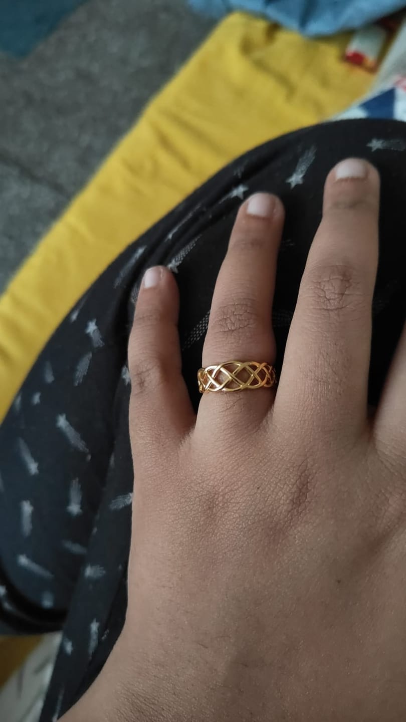 Customer photo review of Interlocking Gold Ring