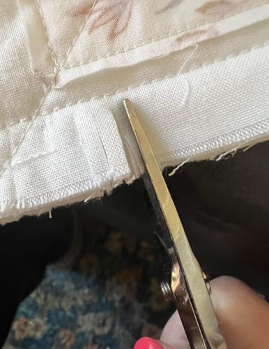 Customer photo review of Heritage Cutlery VP7 Spring Action Rag Quilting Snips