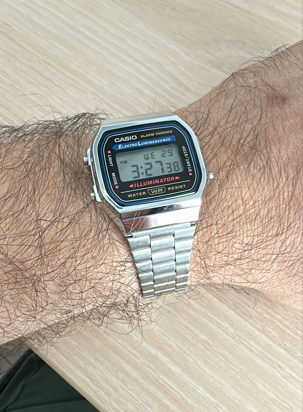 Customer photo review of Reloj Casio Vintage A168WA-1WDF Electroluminescence Plateado