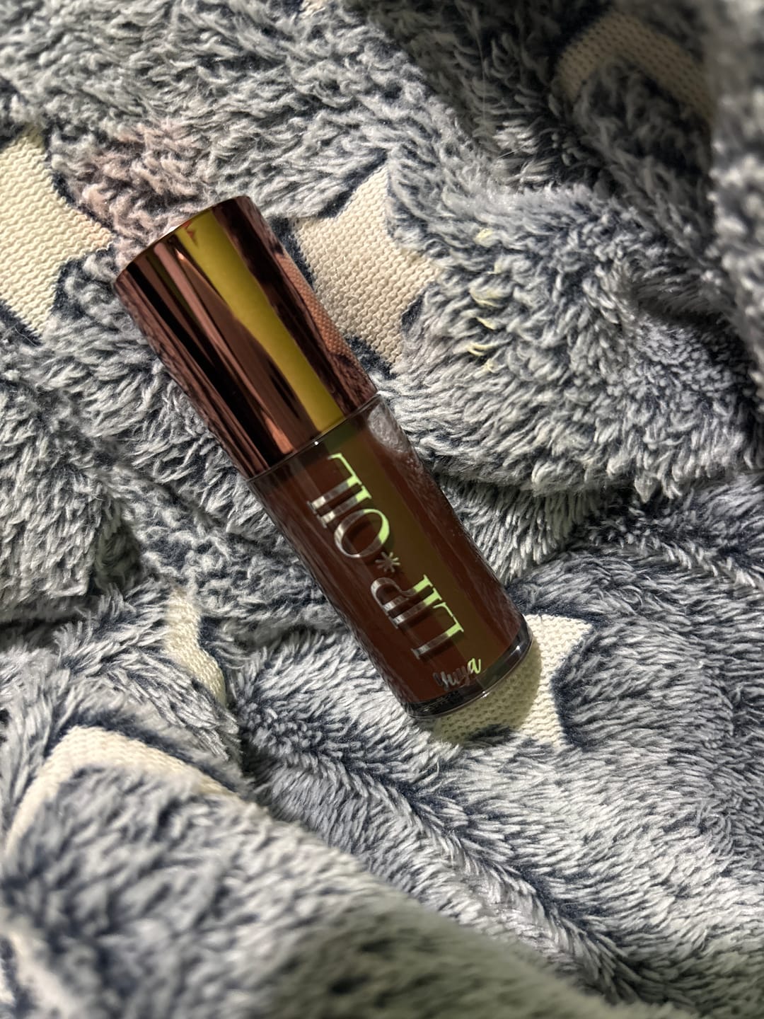 Customer photo review of Lip oil Ceniza