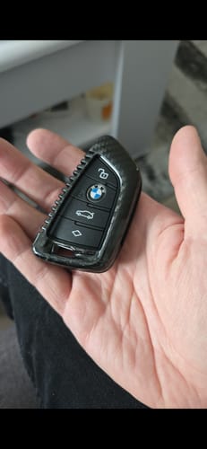 Customer photo review of BMW G Series Gloss Carbon Fibre Key Fob Case