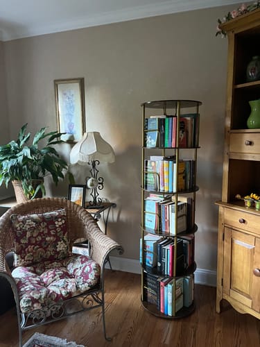 Customer photo review of Flycity 3-5 Tier Rotating Bookshelf With 360° Spinning Display