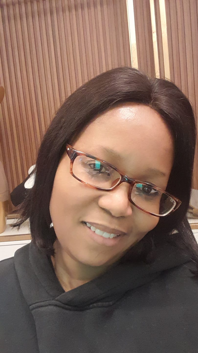Customer photo review of OLIVIA - Brazilian 4x4 Lace Wig