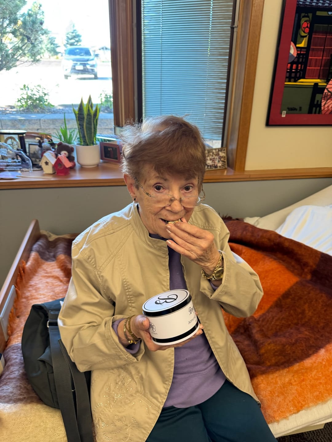 Customer photo review of 1/2 LB Tin Almond Toffee Bites