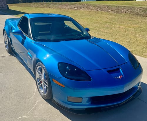 Customer photo review of Corvette C6 Grand Sport / Z06 Front Splitter Lip & Side Skirts Rocker Panels
