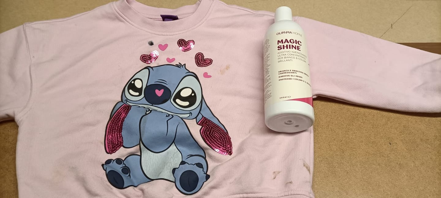 Customer photo review of Magic Shine - Additivo Igienizzante Ultra Concentrato per Bianco & Colori Brillanti Ml.400